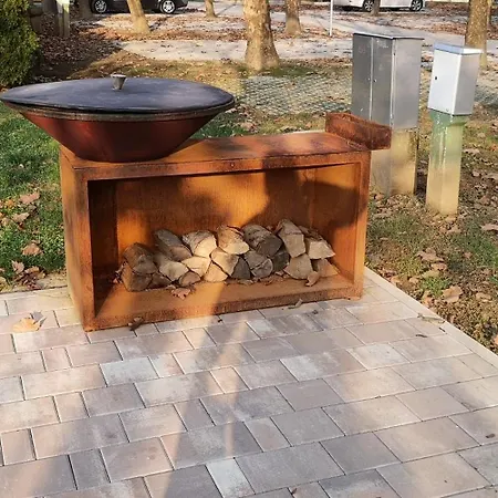 Apartmajske Hiske Lubadarcek Apartamento