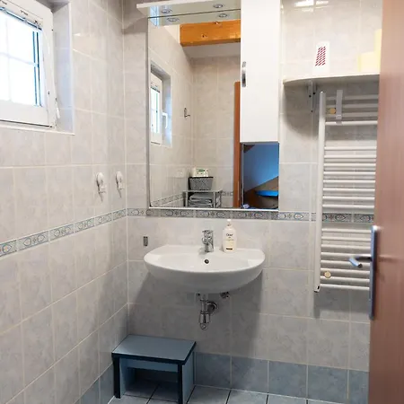 Apartmajske Hiske Lubadarcek