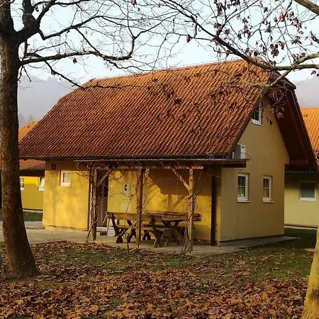 Apartmajske Hiske Lubadarcek Apartment Podčetrtek