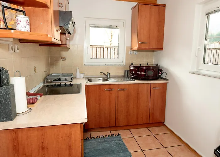 Apartmajske Hiske Lubadarcek بوتْشيترتيك