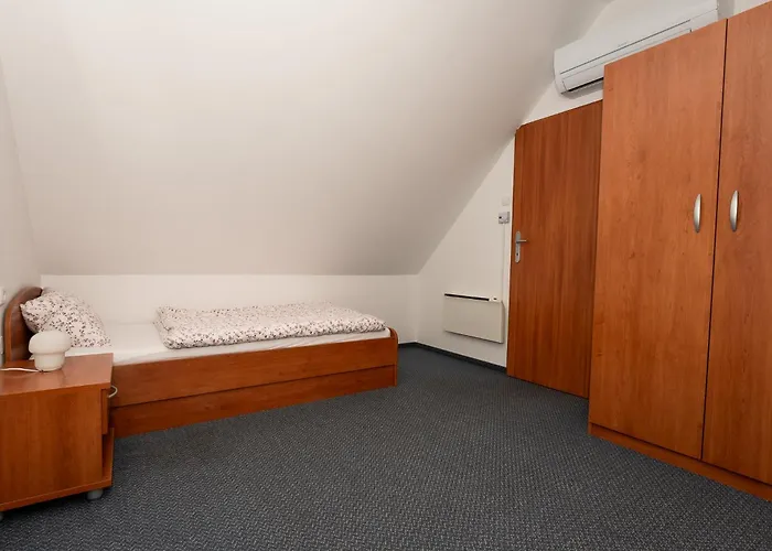 Apartmajske Hiske Lubadarcek